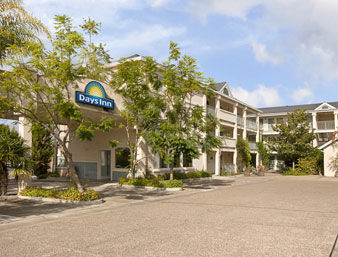 Days Inn 圣路易斯-奥比斯保 外观 照片